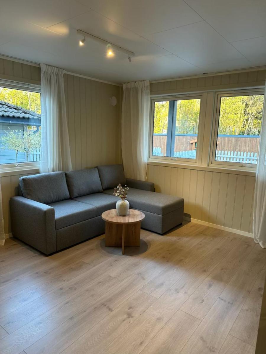 Lys Rent Og Trivelig Hybelleilighet Kristiansand Exterior photo